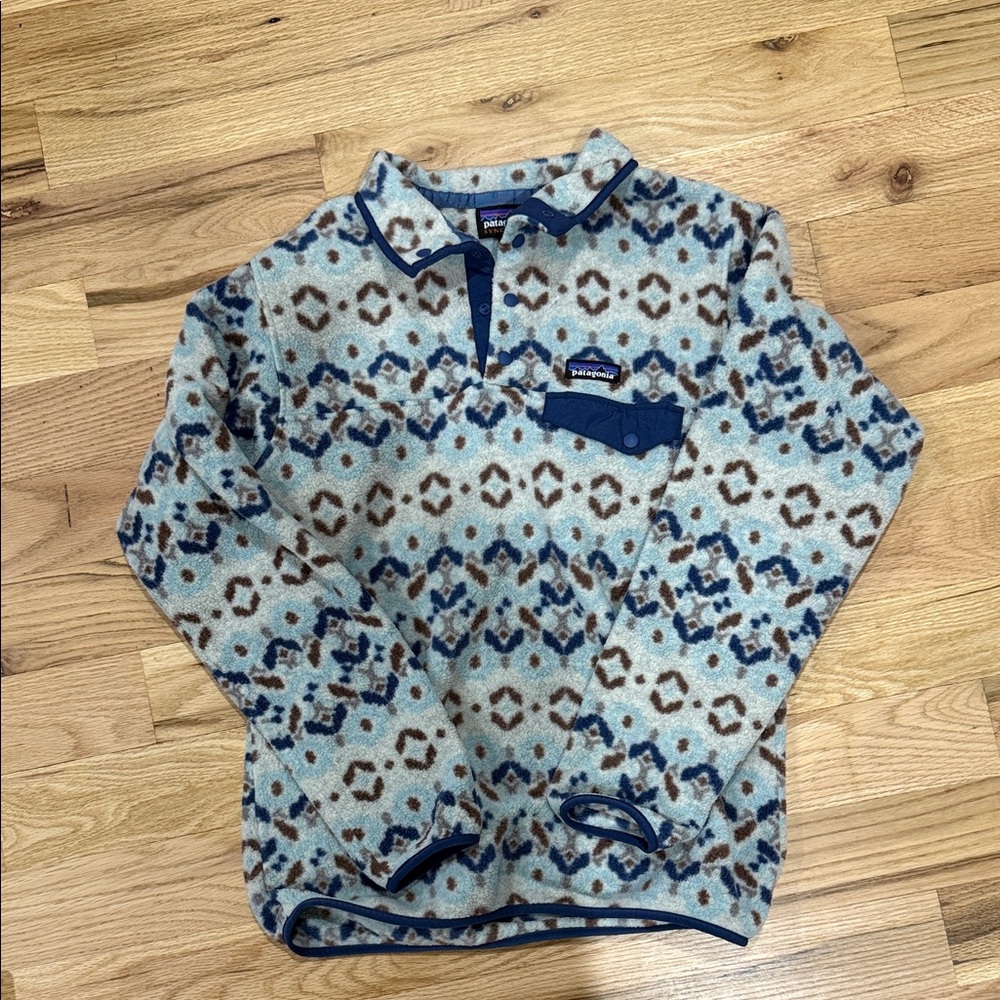Patagonia Men's Blue and Brown Patterned Crewneck Sweater